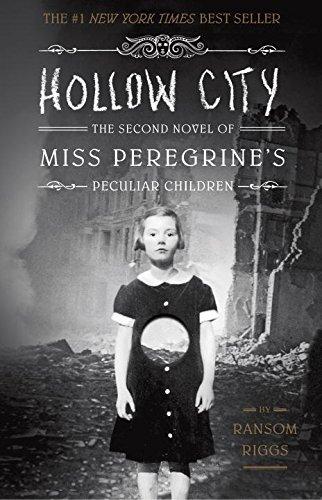 Hollow City : The Second Novel of Miss Peregrine's Children By:Riggs, Ransom Eur:24,37 Ден2:1099